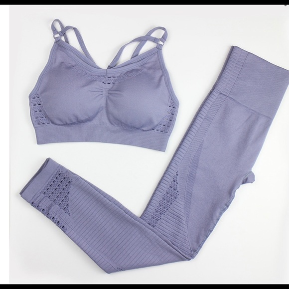 Yoga set - Picture 1 of 9